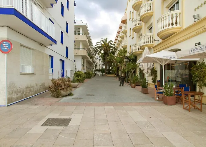 Con Oficina Y Vistas Al Mar *