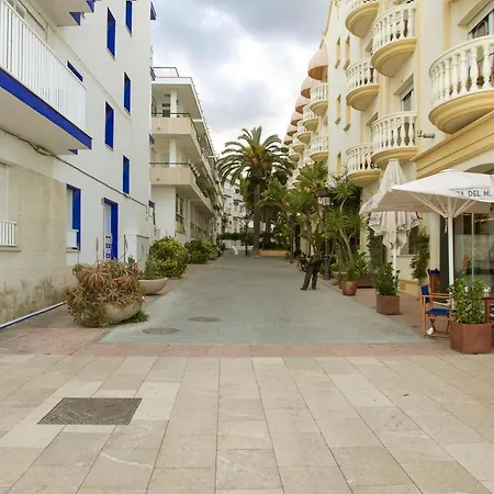 Con Oficina Y Vistas Al Mar *