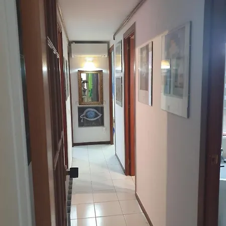 Con Oficina Y Vistas Al Mar Sitges