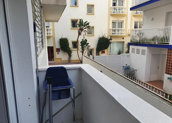 Con Oficina Y Vistas Al Mar Sitges