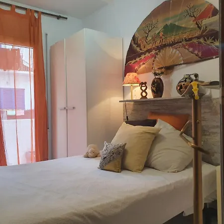 Con Oficina Y Vistas Al Mar *