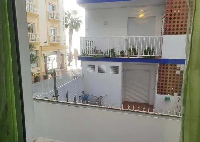 Con Oficina Y Vistas Al Mar * Sitges